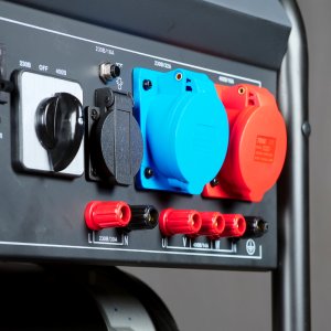 Бензиновый генератор FUBAG BS 7500 XD ES DUPLEX в Петропавловске-Камчатском фото