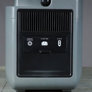 Портативная электростанция FUBAG AS 2400i (аккумулятор LiFePO4) в Петропавловске-Камчатском фото