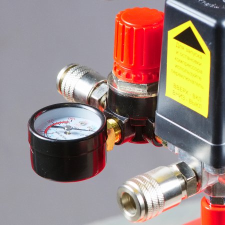 Компрессор безмасляный малошумный FUBAG Свободный Воздух (Free Air) 240/50/2.0 S в Петропавловске-Камчатском фото